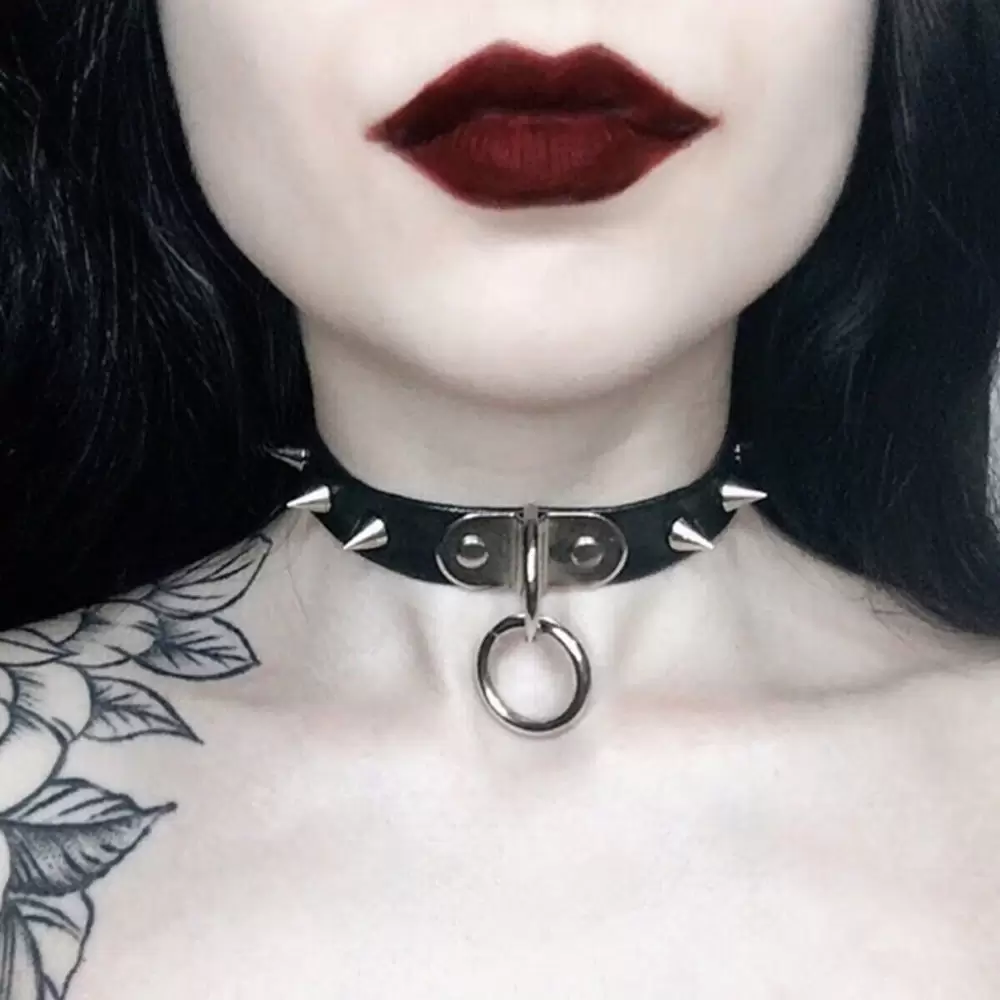 NECKLACES&CHOKERS