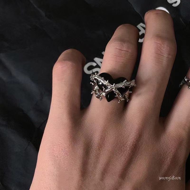 TOXIC LOVE